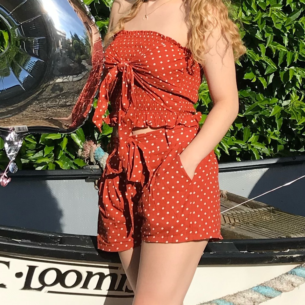 Two piece set